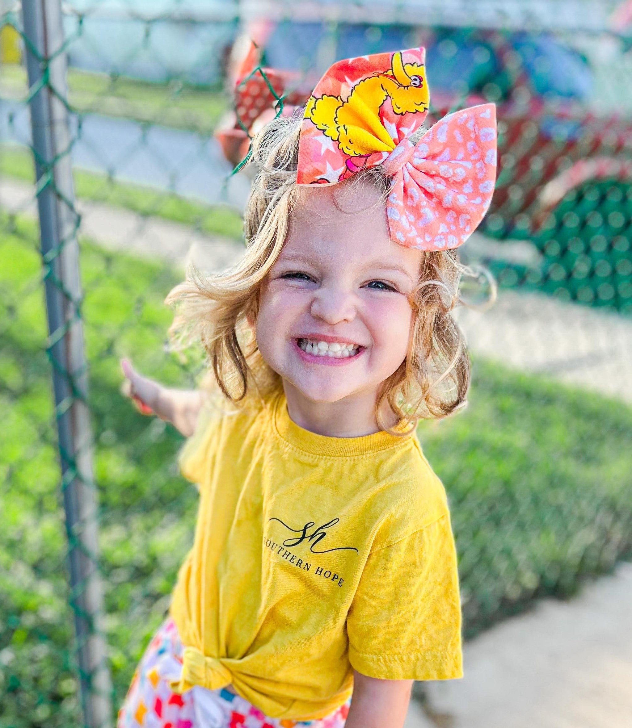 Yellow Bird 2-Tone